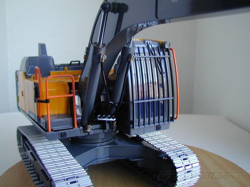 1:14 Double-e Volvo EC160E Kabine Schutzgitter
