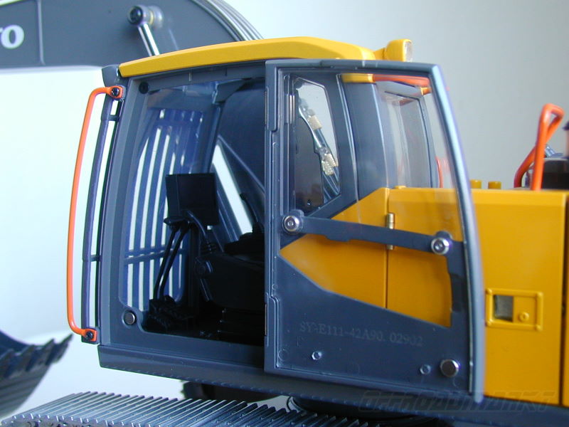 1:14 Double-e Volvo EC160E Kabine Schutzgitter